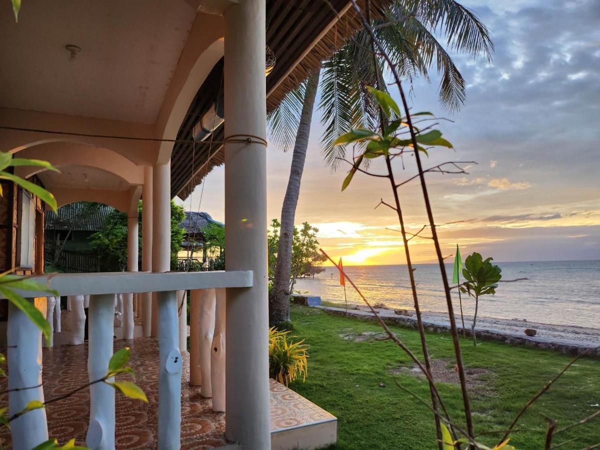 Islanders Paradise Beach Larena Exterior foto